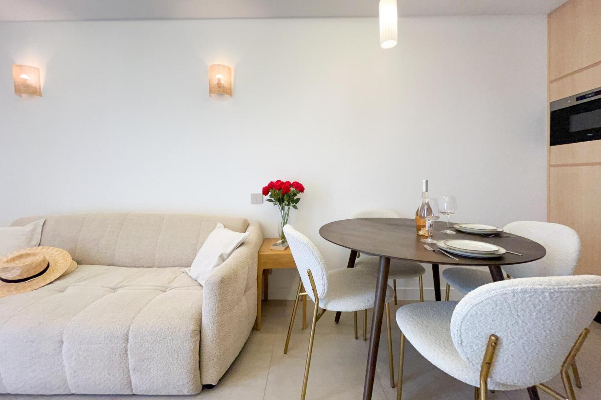 Ideal - Sur Le Port Apartment *